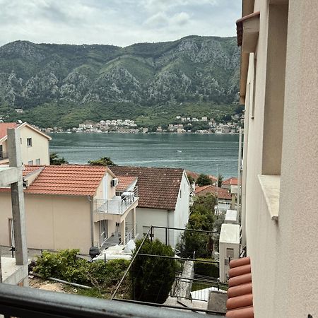 Point Of View Apartment Котор Екстериор снимка