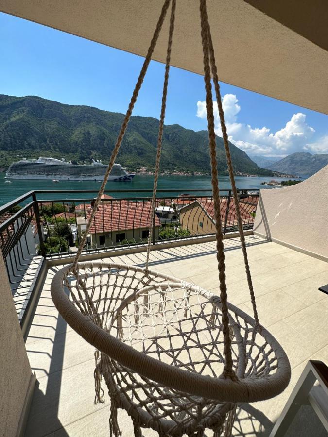 Point Of View Apartment Котор Екстериор снимка