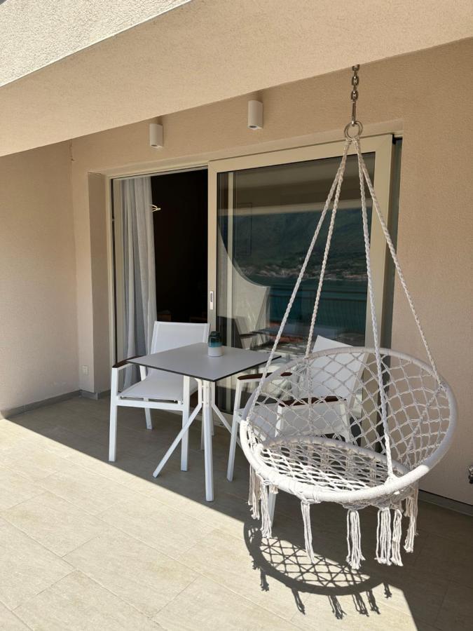 Point Of View Apartment Котор Екстериор снимка