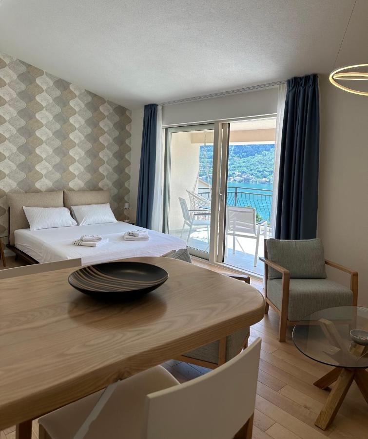 Point Of View Apartment Котор Екстериор снимка