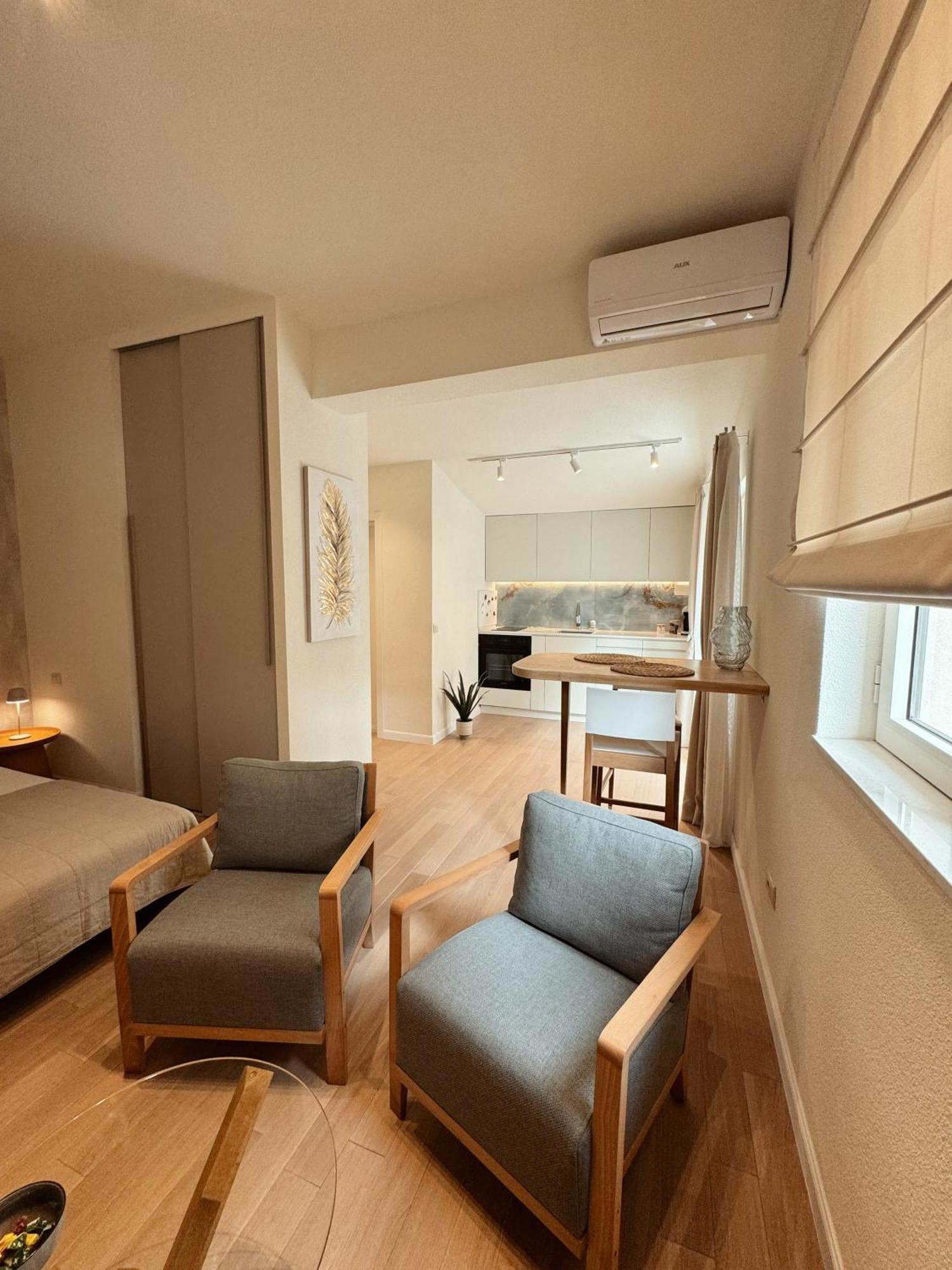 Point Of View Apartment Котор Екстериор снимка